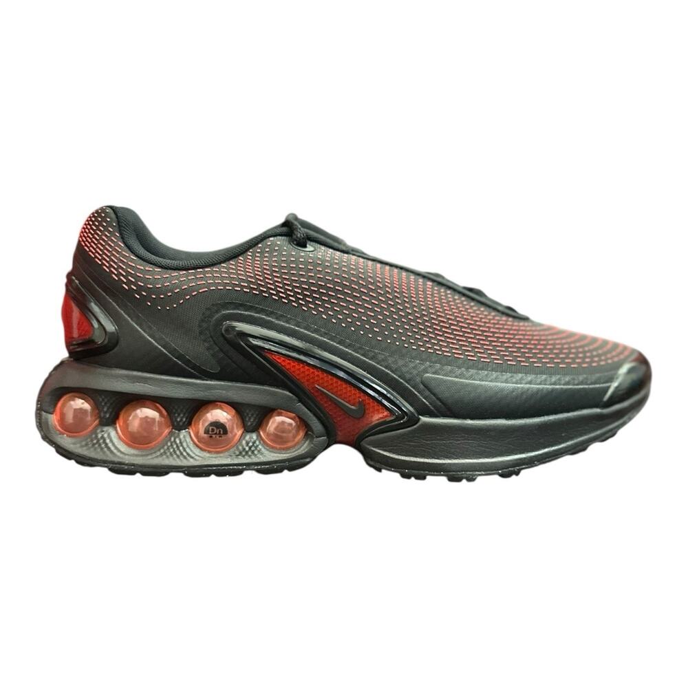 Nike Air Max DN Black / Red Mens Size 9 HV5235-002 New Authentic
